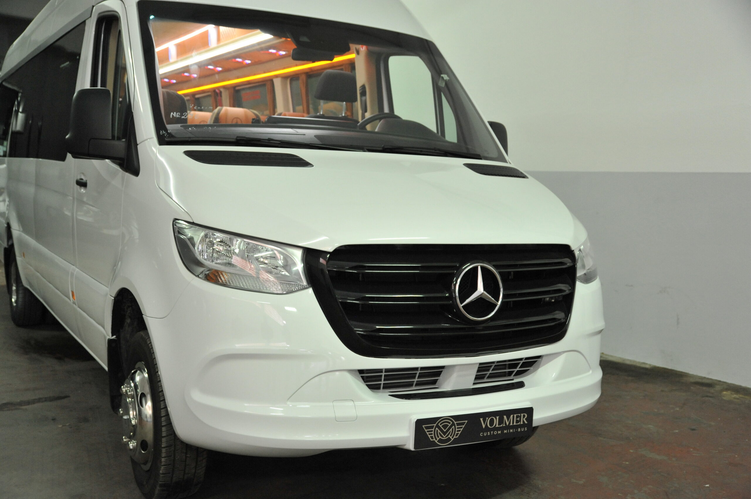 Mercedes Sprinter Minibus 22
